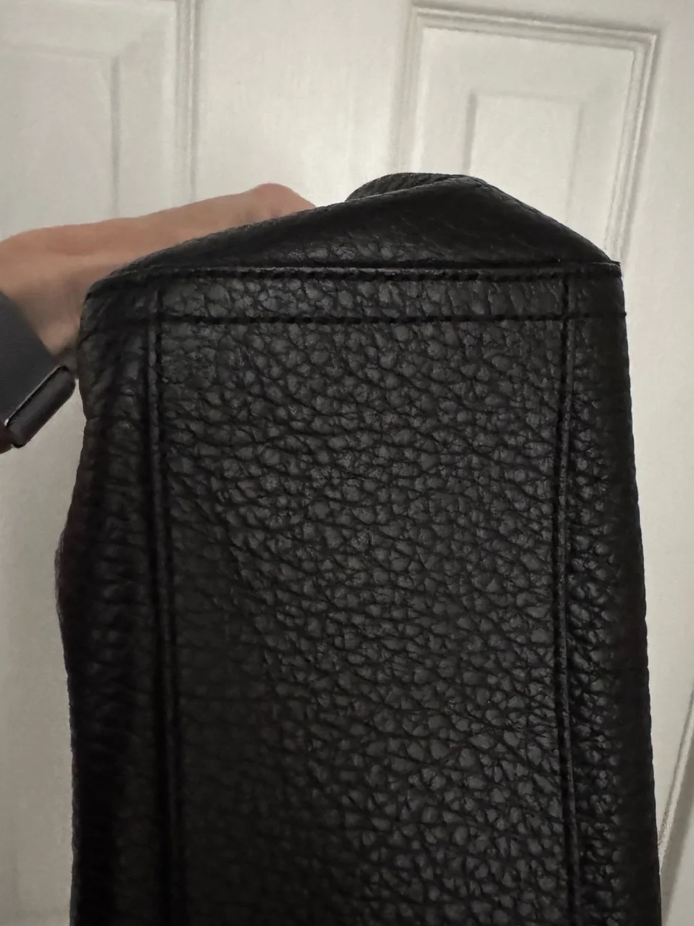 kate spade stylish pebbled
